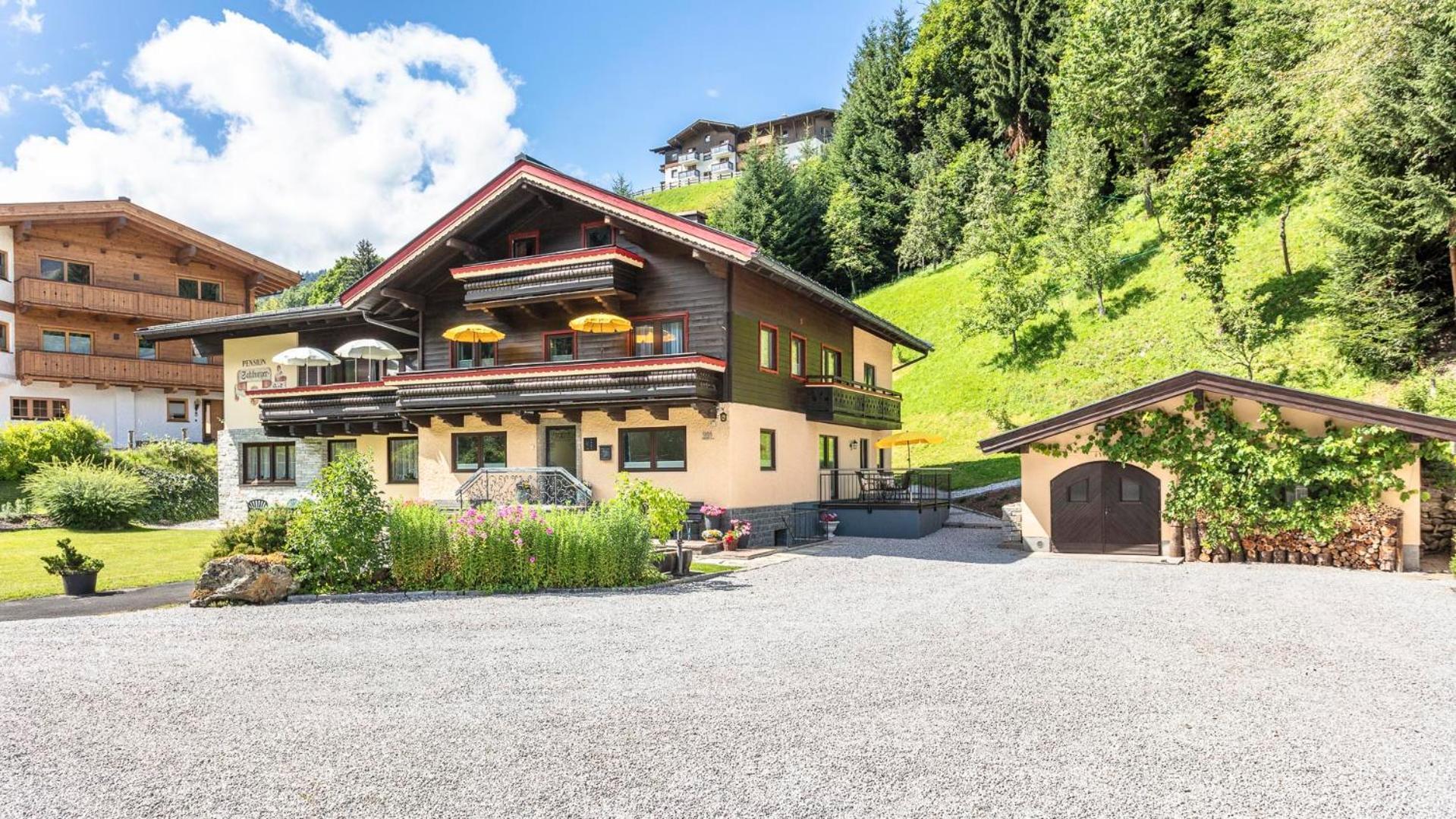 Salzburgerhof Apartment Saalbach-Hinterglemm